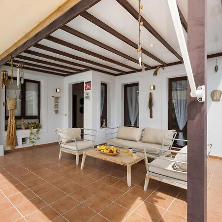 Bananagio - Vipvipvillas * Коста Бланка